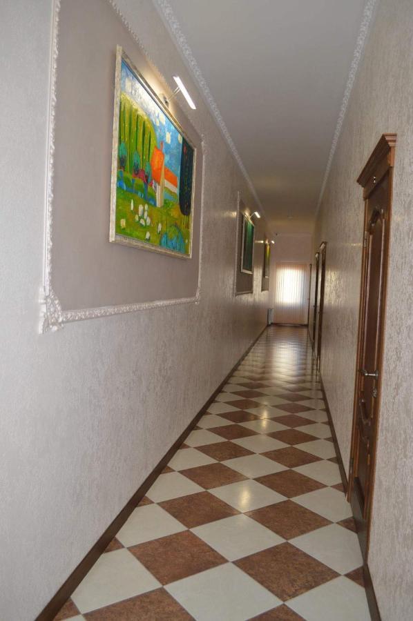 Гостиный Двор Надежда Hotel Khlibodarske Luaran gambar