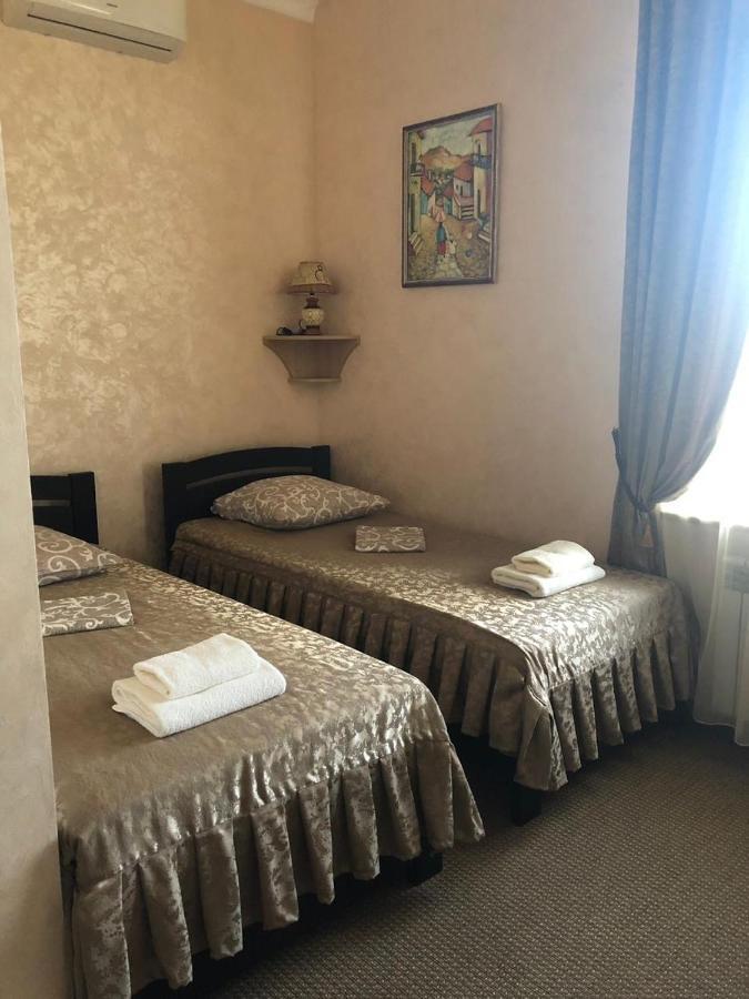 Гостиный Двор Надежда Hotel Khlibodarske Luaran gambar